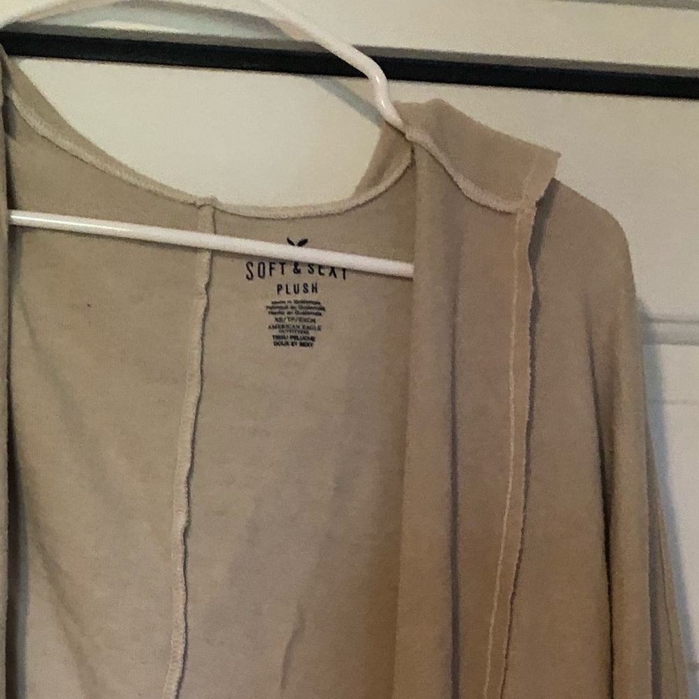 American Eagle Cardigan